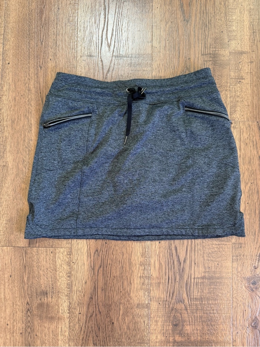 TANGERINE Gray Heathered Athletic Skort Women's M Built-In Shorts Zip Pocket